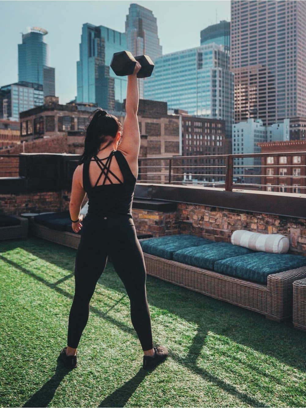 Lululemon open back tank top